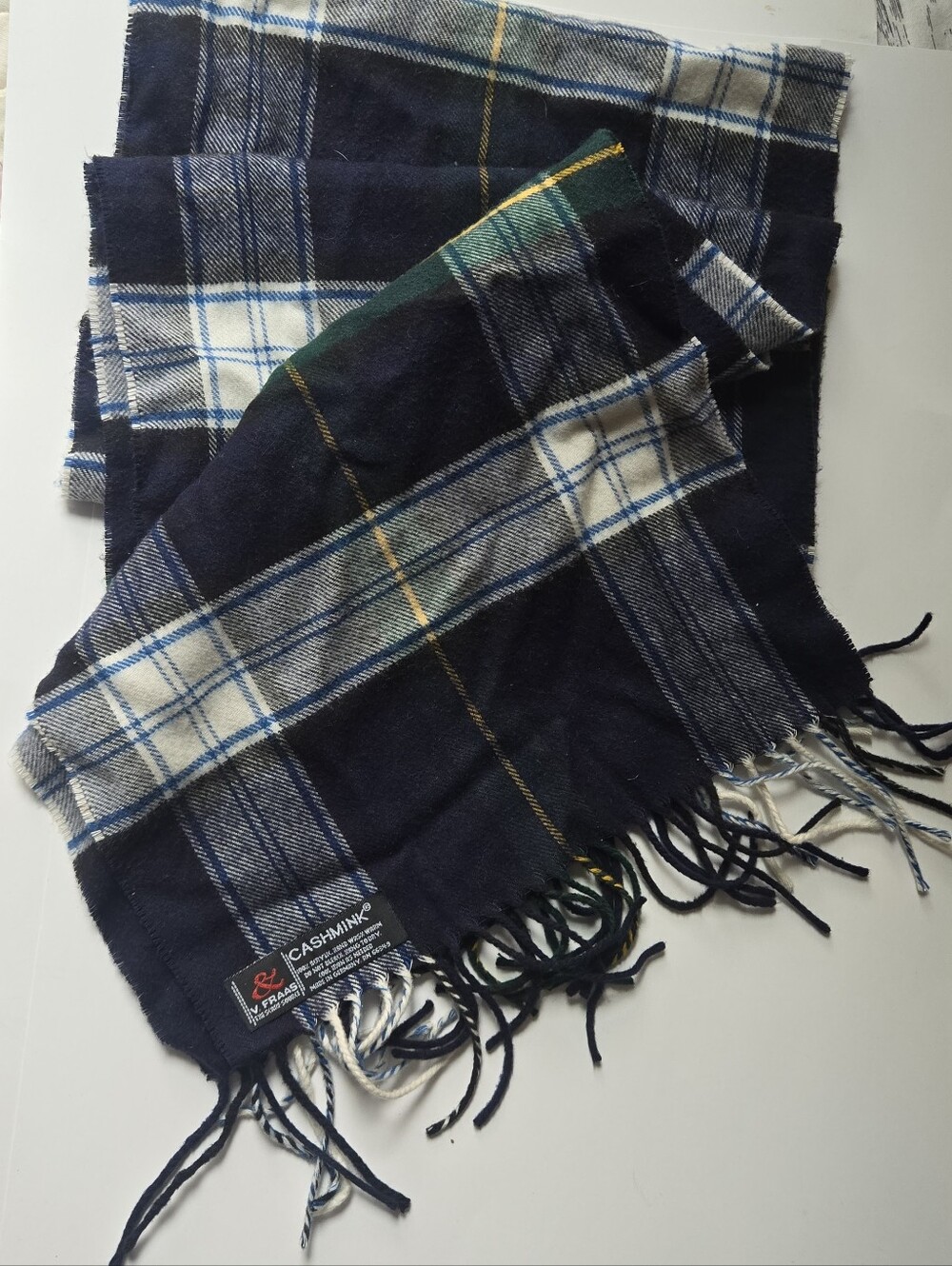 Cashmink & V. Frass Blue Plaid Classic Scarf Soft Warm EUC